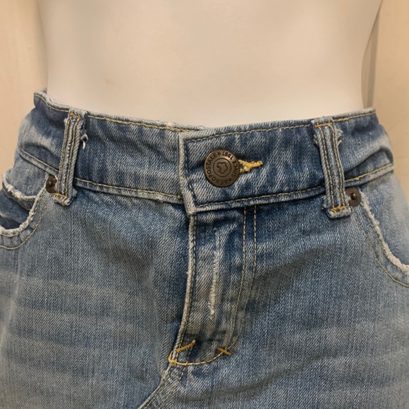 Aeropostale Short Distressed Denim Skirt - Picture 4 of 8